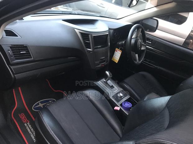 Subaru Legacy 2011 Black