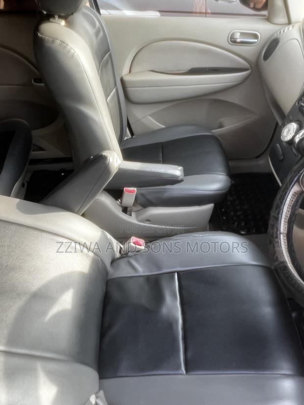 Mazda Biante 2011 Silver
