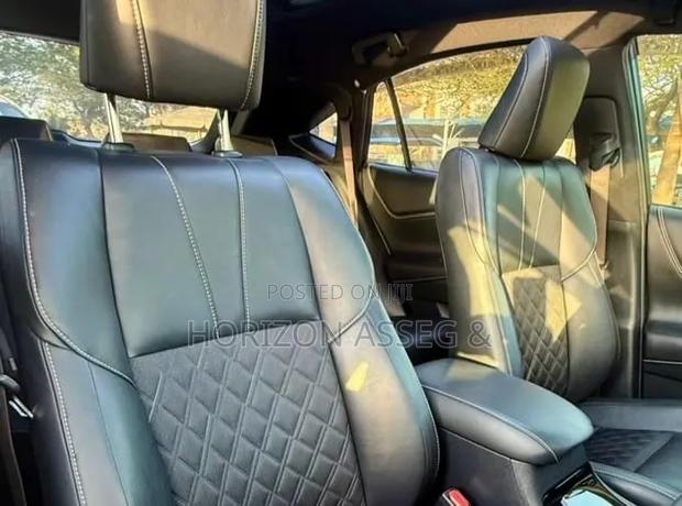 Toyota Harrier 2017 Black