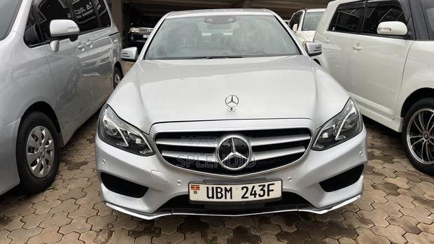 Mercedes-Benz E300 2011 Silver