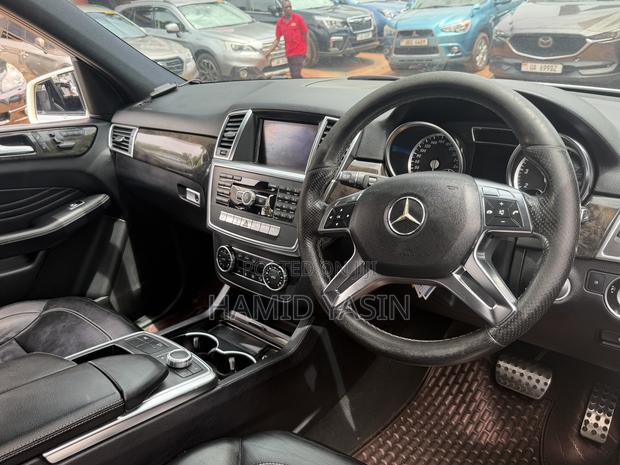Mercedes-Benz M Class 2013 White