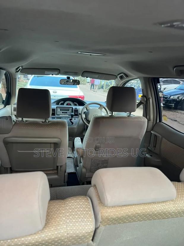 Toyota Raum 1.5 FWD 2011 White