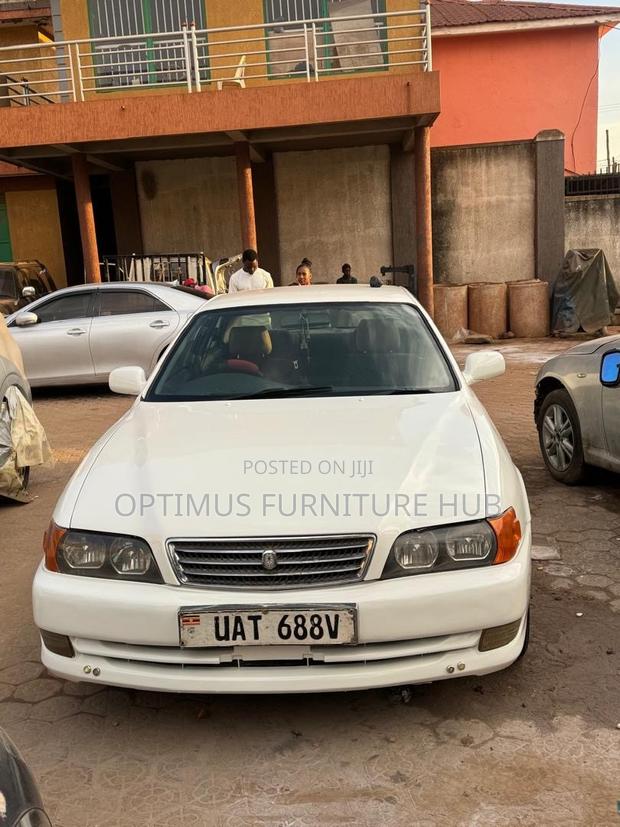 Toyota Chaser 1997 White