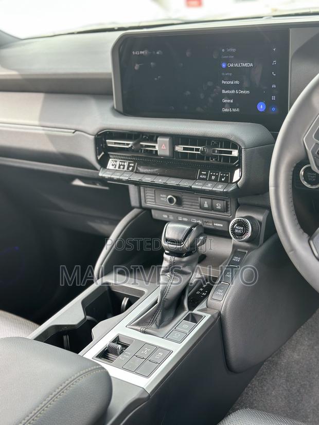 Toyota Land Cruiser Prado 2.8 2024 Gray