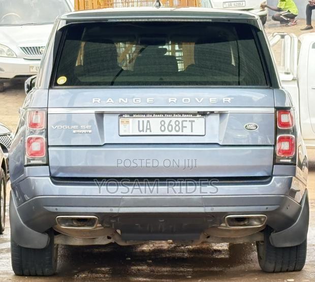 Land Rover Range Rover Vogue 2019 Blue
