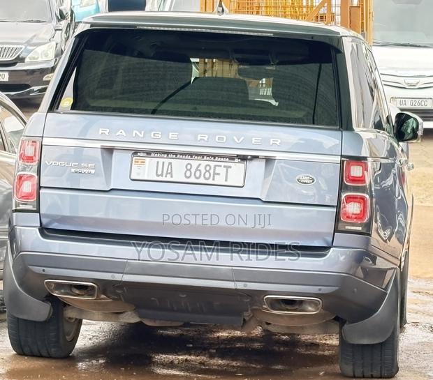 Land Rover Range Rover Vogue 2019 Blue