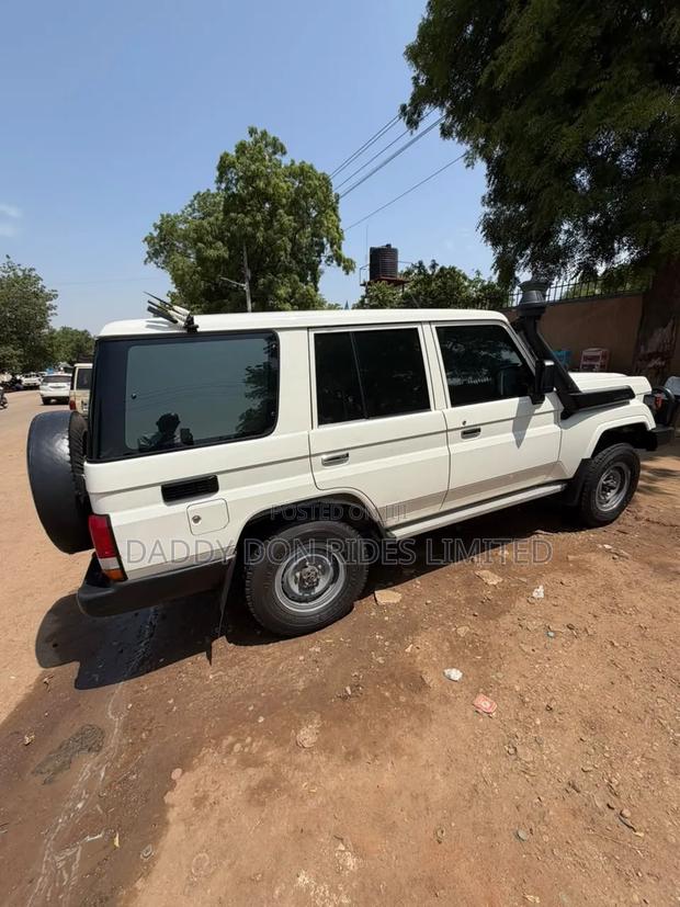 Toyota Land Cruiser 76 Series 2024 White