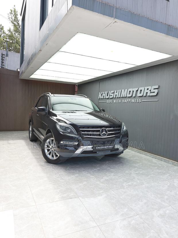 Mercedes-Benz M Class 2013 Blue