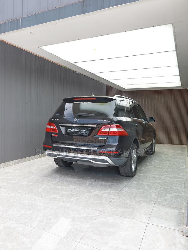 Mercedes-Benz M Class 2013 Blue