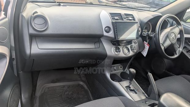 Toyota RAV4 2006 Silver