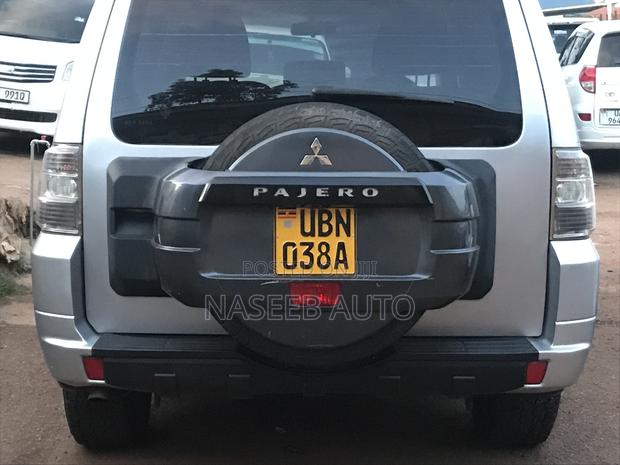 Mitsubishi Pajero 2014 White