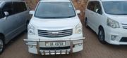 Toyota Noah 2010 White for sale