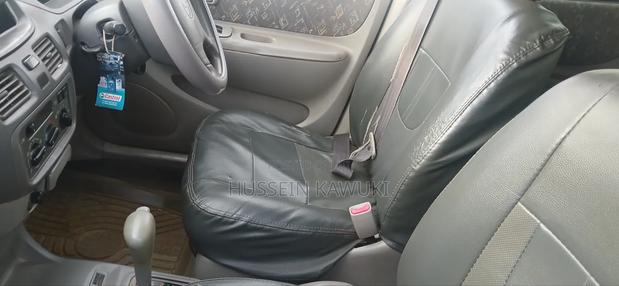 Toyota Corolla Spacio 2000 Silver