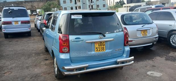 Toyota Raum 2007 Blue
