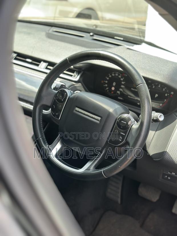 Land Rover Range Rover Velar 2017 Black