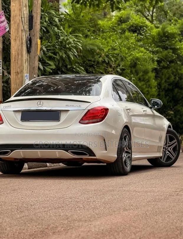 Mercedes-Benz C200 2017 White