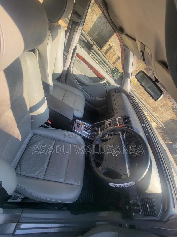 Mercedes-Benz C200 2007 Silver