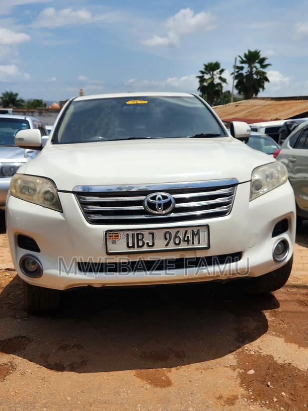 Toyota Vanguard 2009