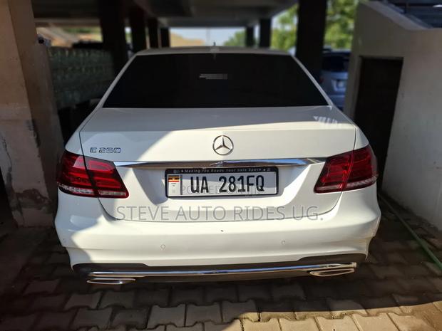 Mercedes-Benz E250 2025 White