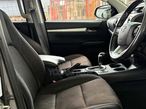 Toyota Hilux Revo Single Cab Deisel 2.8 AWD 2020 Green