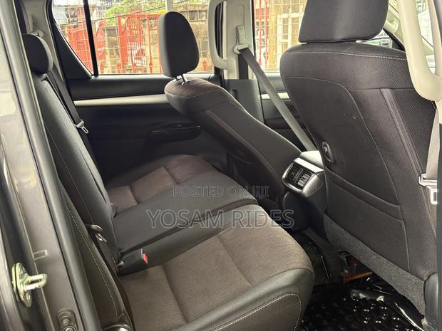 Toyota Hilux Revo Single Cab Deisel 2.8 AWD 2020 Green