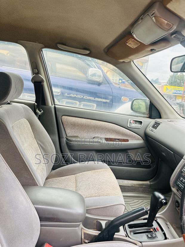 Toyota Corona Premio 1998 White