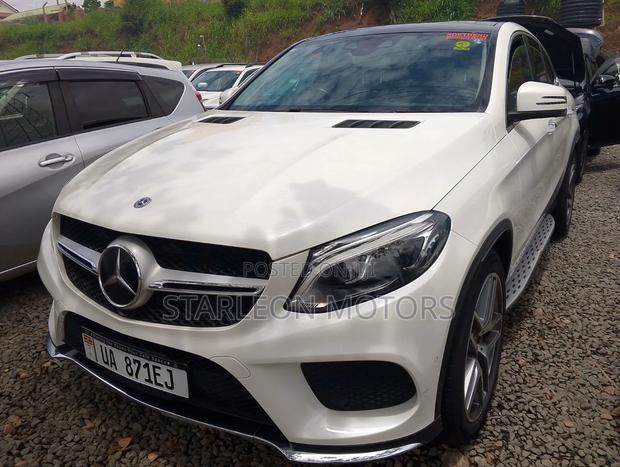 Mercedes-Benz GLE-Class GLE 350d 4MATIC 2018 White