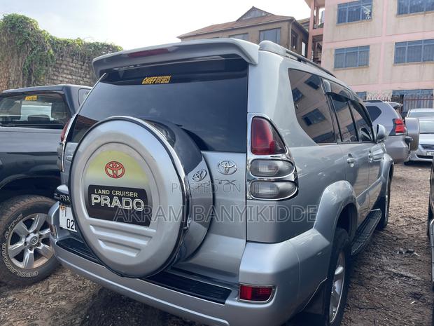 Toyota Land Cruiser Prado 2008 Silver