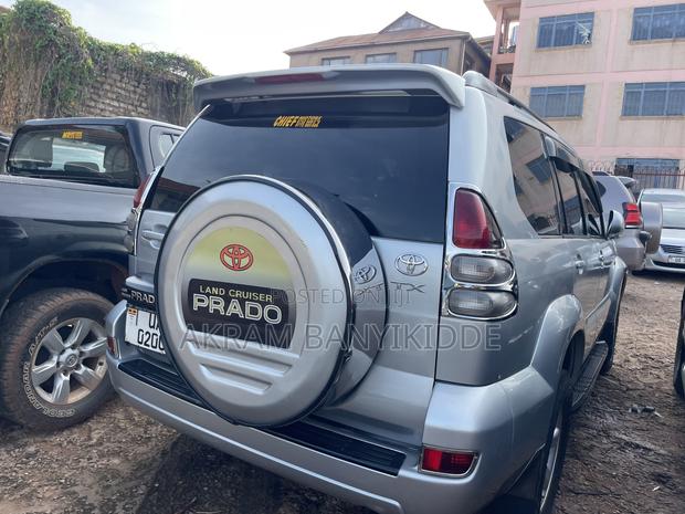 Toyota Land Cruiser Prado 2008 Silver