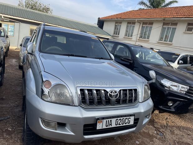 Toyota Land Cruiser Prado 2008 Silver