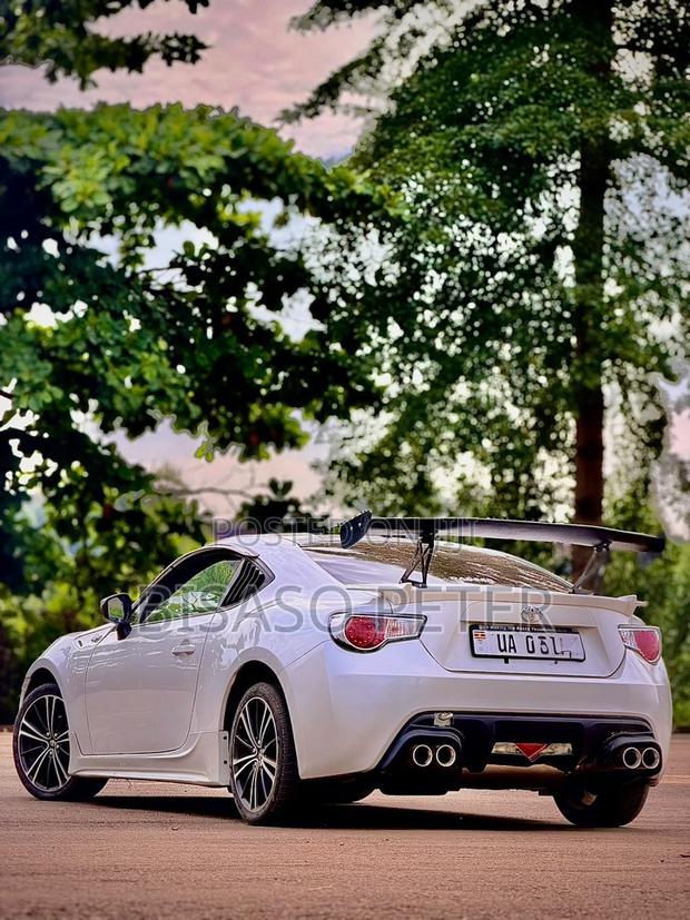 Toyota GT86 2017 White