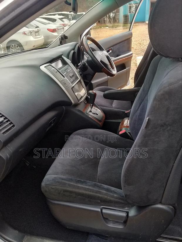 Toyota Harrier 2.4 2012 Silver