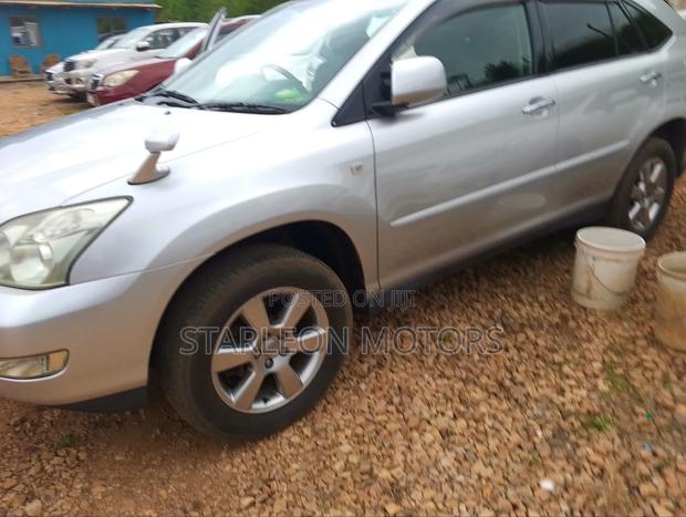 Toyota Harrier 2.4 2012 Silver