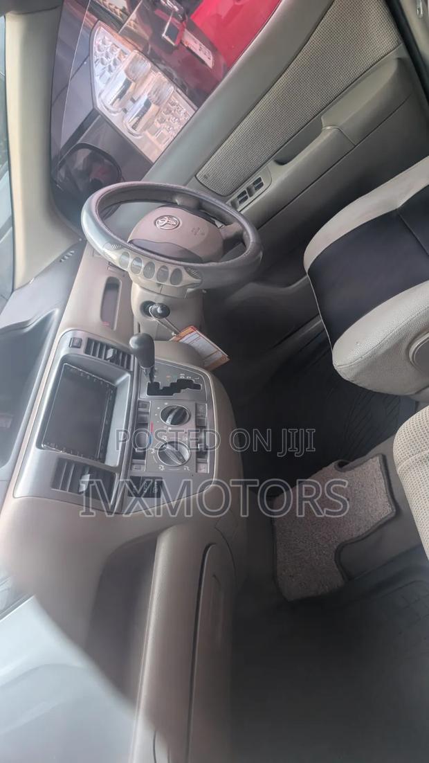 Toyota Raum 1.5 AWD 2001 Beige