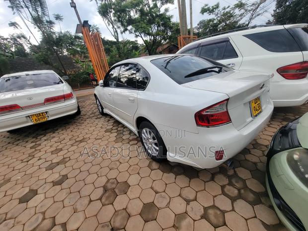 Subaru Legacy 2008 White