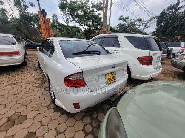 Subaru Legacy 2008 White
