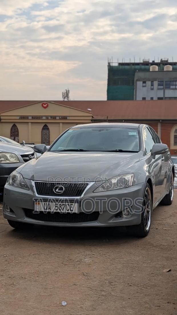 Lexus IS 250 2010 Beige