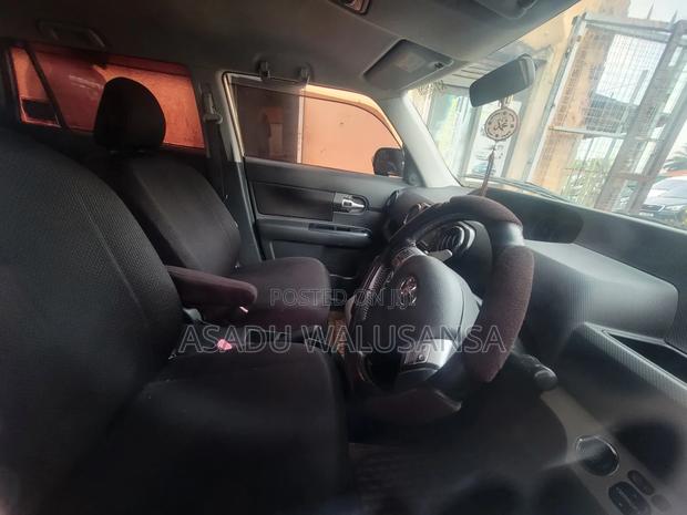 Toyota Corolla Rumion 2010 Silver