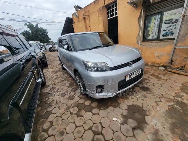 Toyota Corolla Rumion 2010 Silver