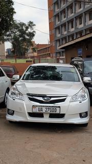 Subaru Legacy 2.5i Limited 2011 White for sale
