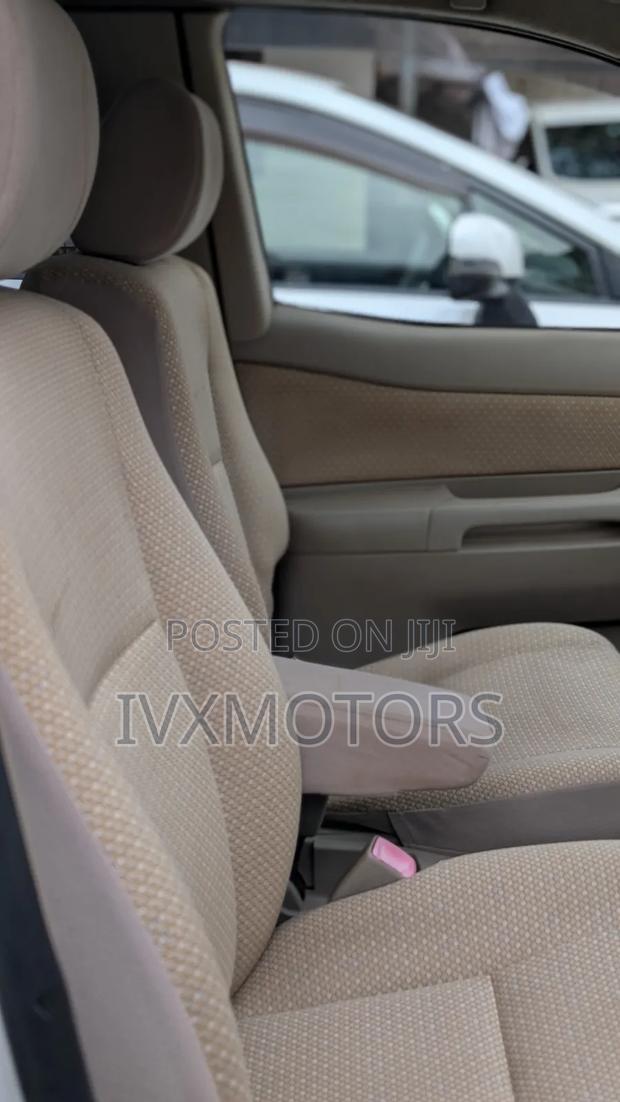Toyota Raum 1.5 AWD 2008 White