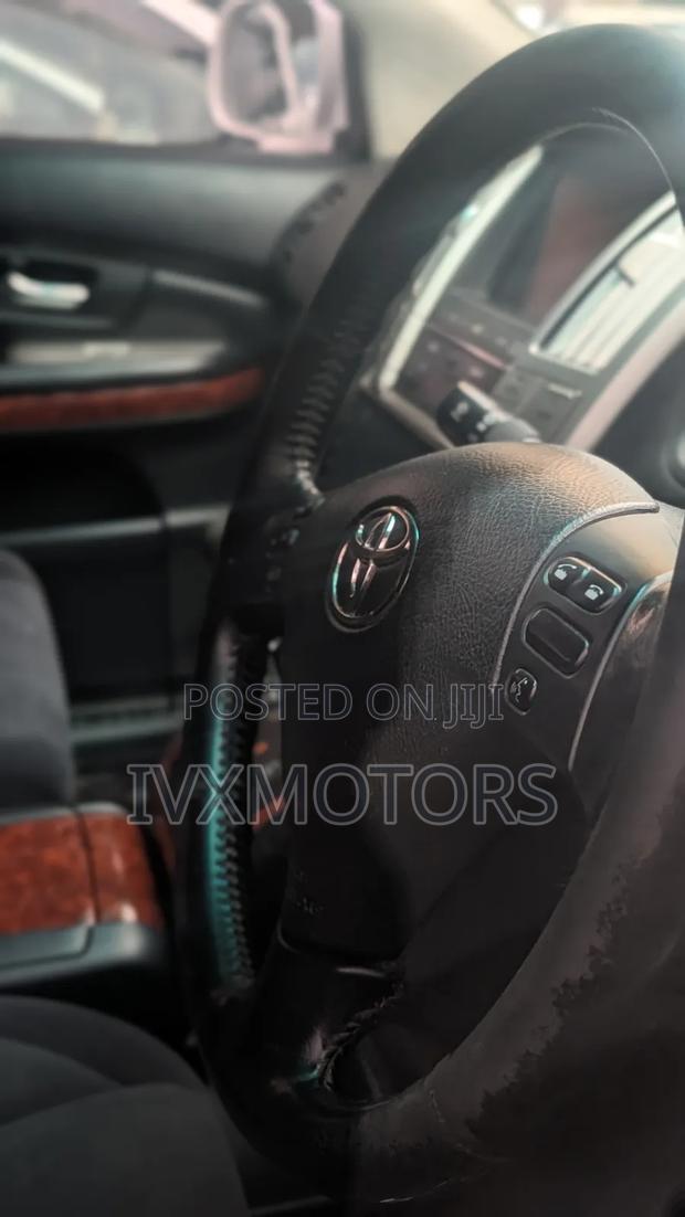 Toyota Harrier 2.4 2009 White