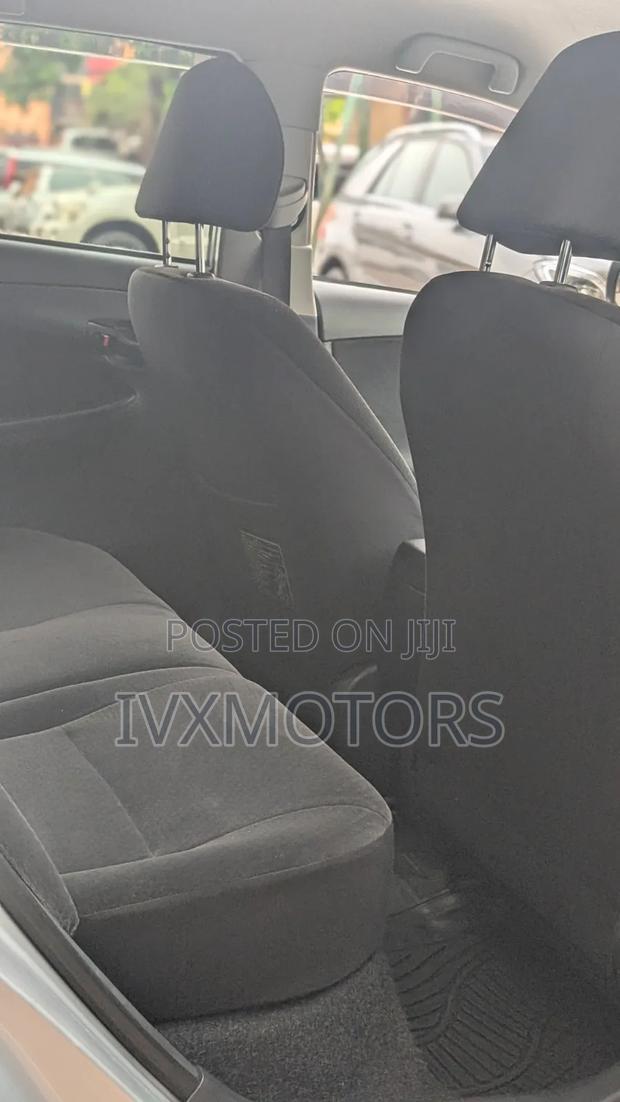 Toyota Corolla Fielder 1.5 Petrol AWD 2010 Silver