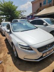 Volvo V40 2016 White for sale
