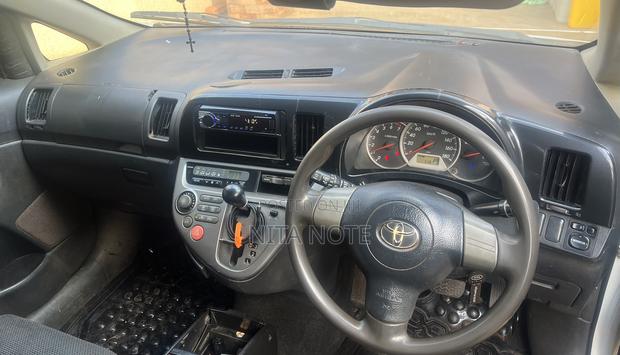 Toyota Wish 2003 White