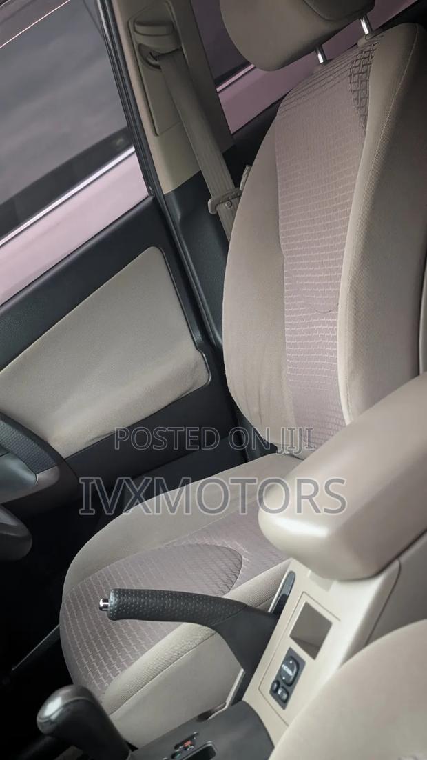 Toyota Vanguard 2009 Gray
