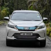 Toyota Harrier 2.0 2017 White for sale