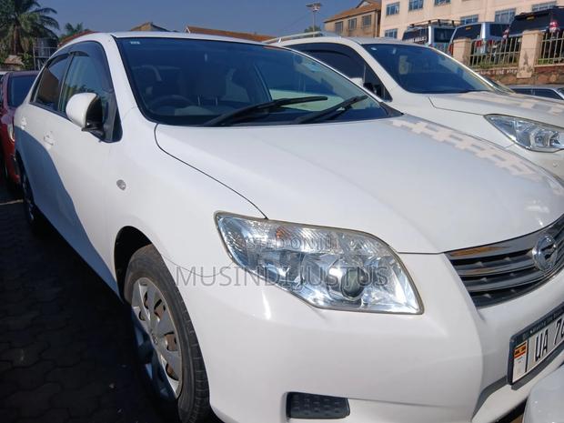 Toyota Axio 2010 White