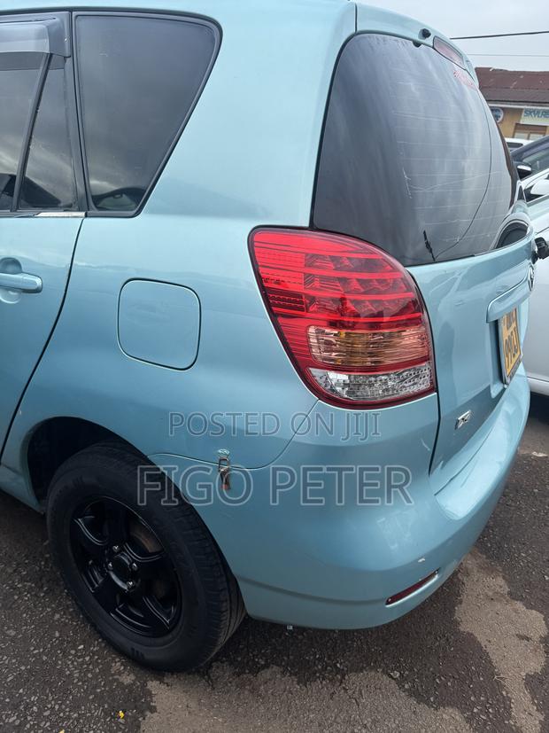 Toyota Corolla Spacio 2005 Blue