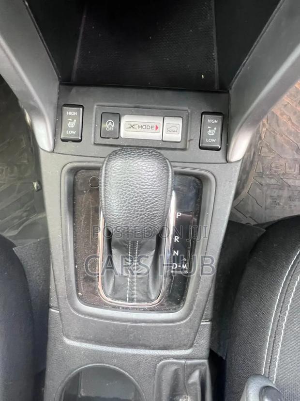 Subaru Forester 2.0D X 2012 White